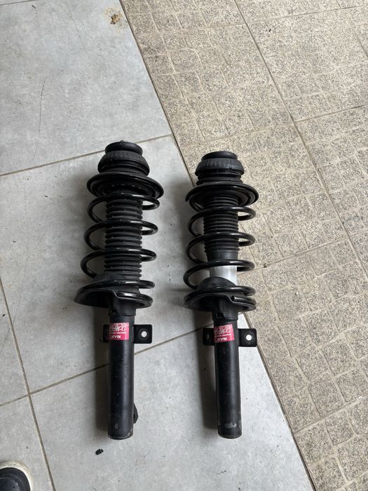 Amortecedores Ford Fiesta Mk4 1.8D