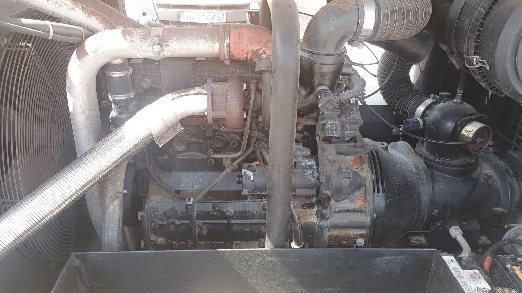 kompresor śrubowy Kaeser M121 rok prod 2003 z wojska atlas copco