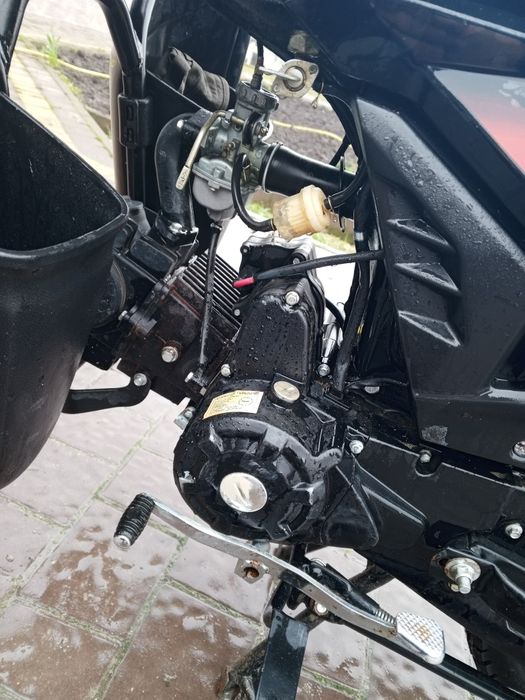 Мотоцикел Spark 125 c2AMW