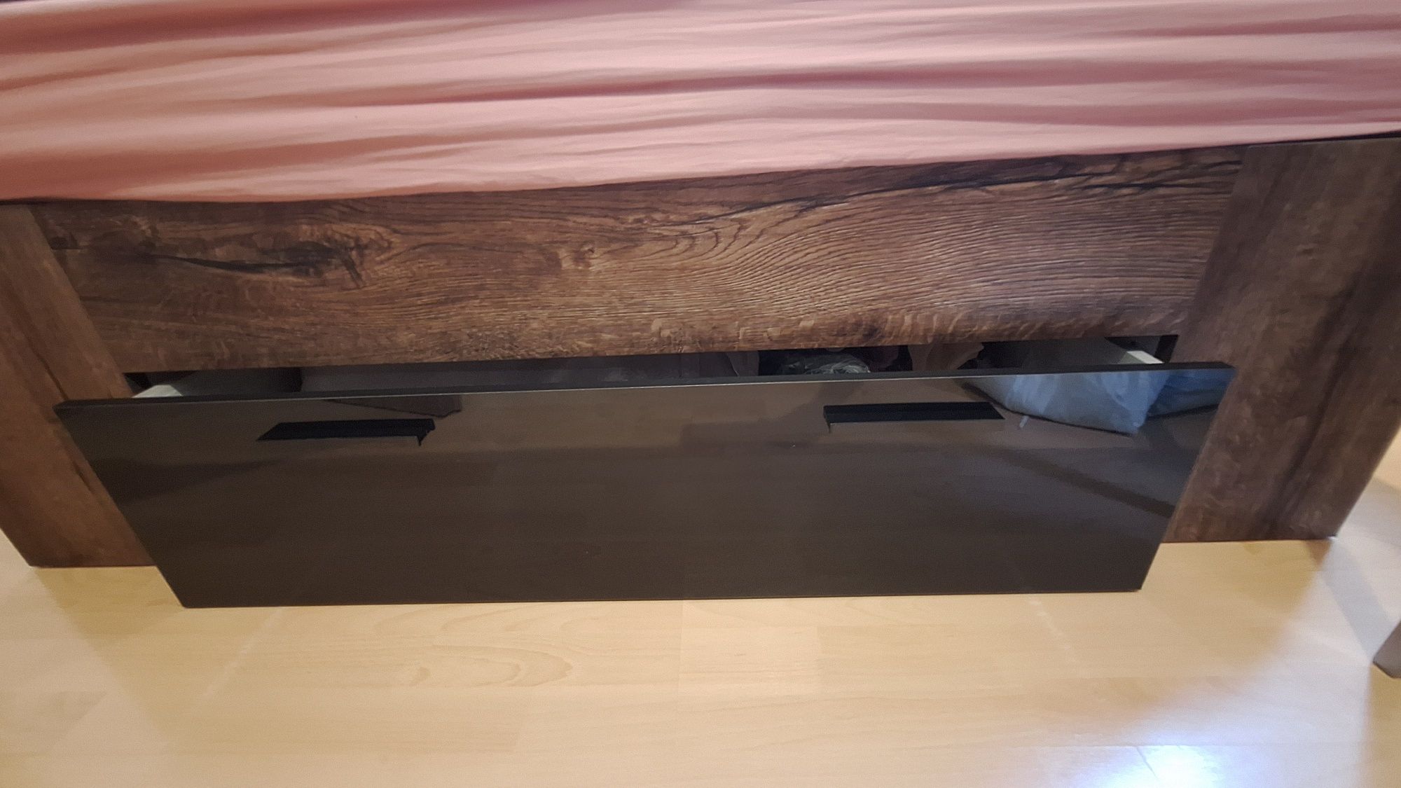 Zestaw mebli do sypialni – łóżko 160x200, stelaż, szafka nocna
