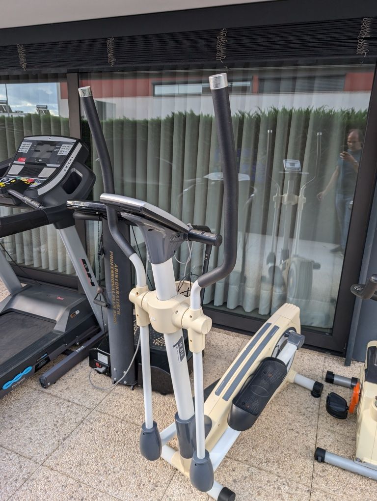Bicicleta estática BH Corsa