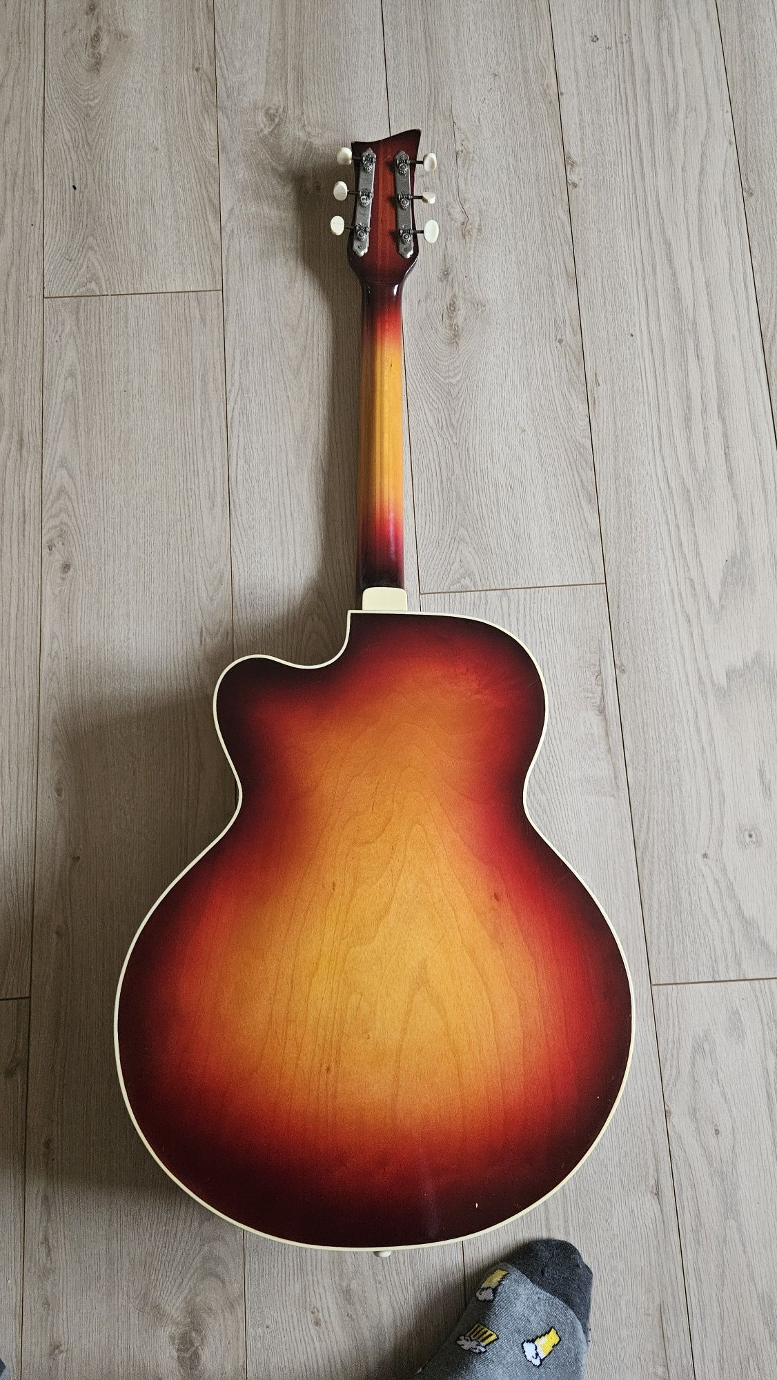 Gitara archtop przystawka Relog