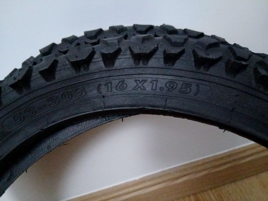 2 Pneus Bicicleta 16x1.95 (Novos)