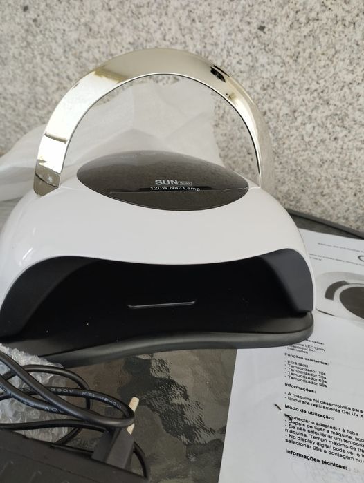 Forno para unhas de gel