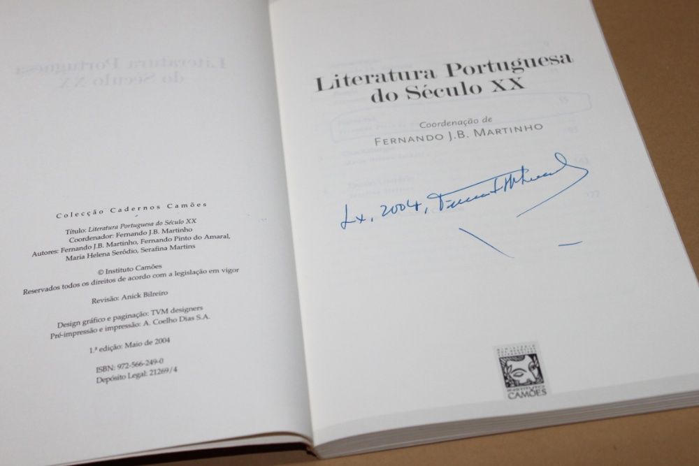 Camões -Literatura Portuguesa do Século xx