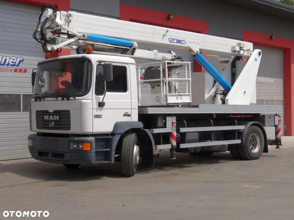 MAN  Podnśnik koszowy, zwyżka 31m