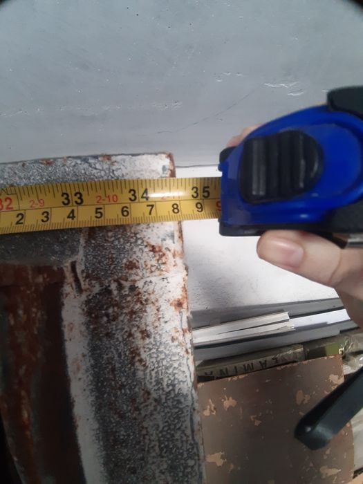 Продам двери б.у  и дверь решётка..