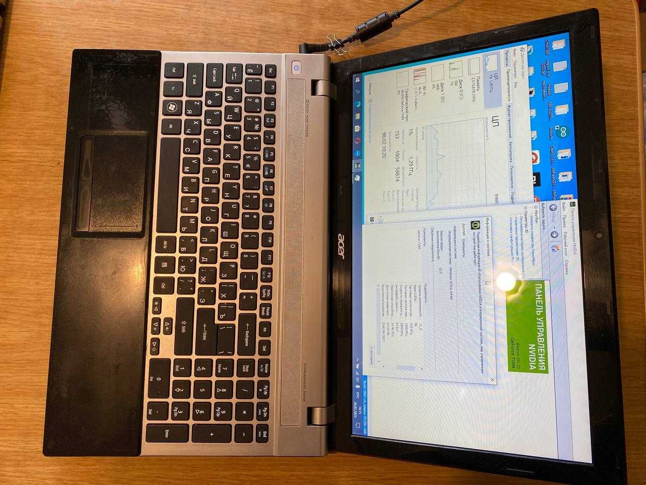 Acer v3 571g intel I7 4 ядра/ 6gb/ NVIDIA GeForce 710M 2gb/ Ігровий