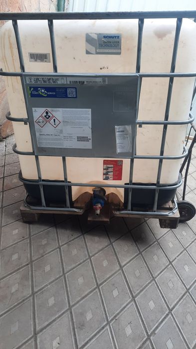 Еврокуб вместе с насосом