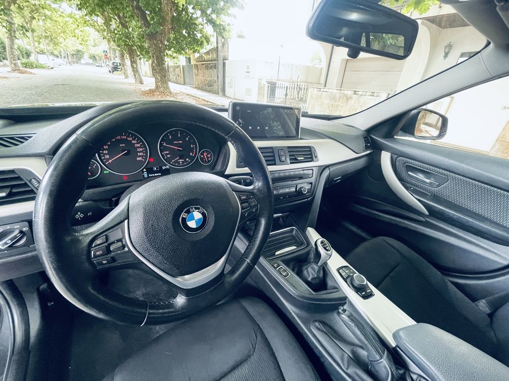 Bmw F31 318d 2013