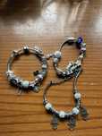 Pulseiras com várias peças