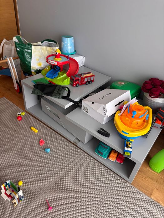 Sofás mesa e móvel