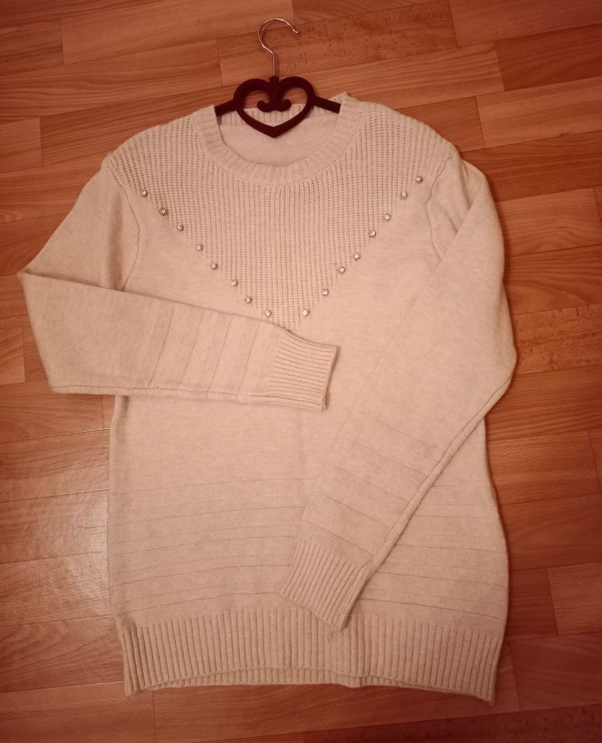 Продам Бежевий светр базовий джемпер кофта