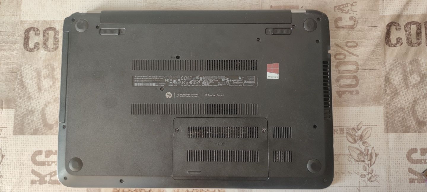 Ноутбук HP Pavilion 15-n093er
