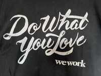 Czarna miękka koszulka wework - ‚Do What You Love’