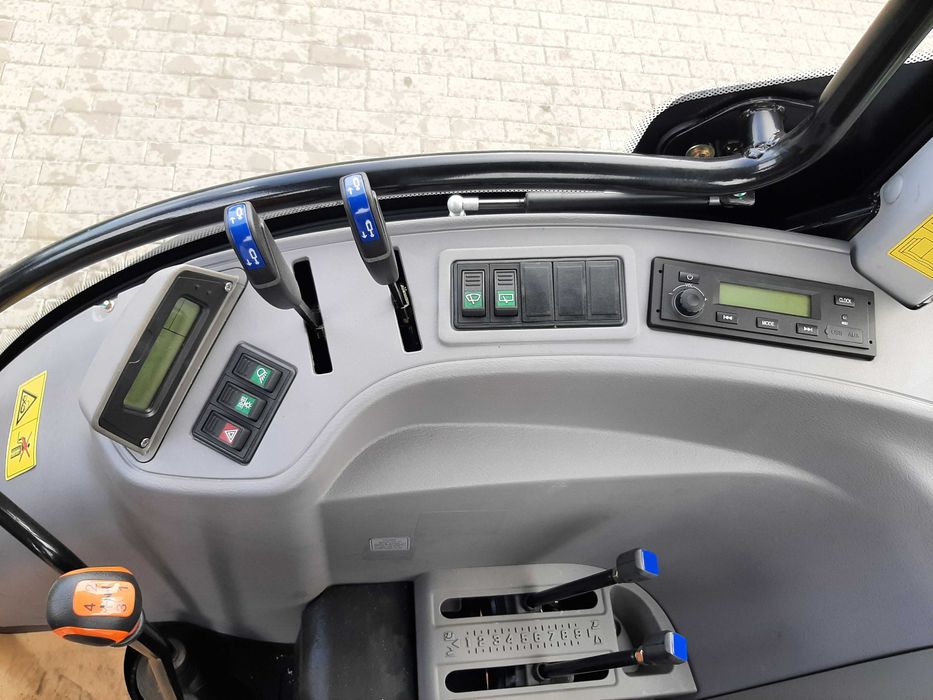 LOVOL 504 EURO з кондиціонером та примусовою гідравлікою