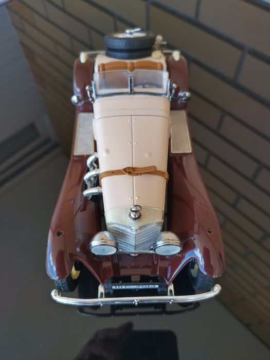Mercedes Benz SSKL (1930] - Miniatura 1/18 Bburago