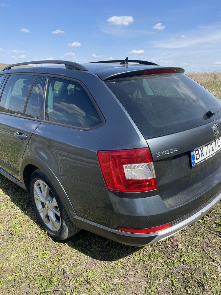 Skoda octavia scout a7