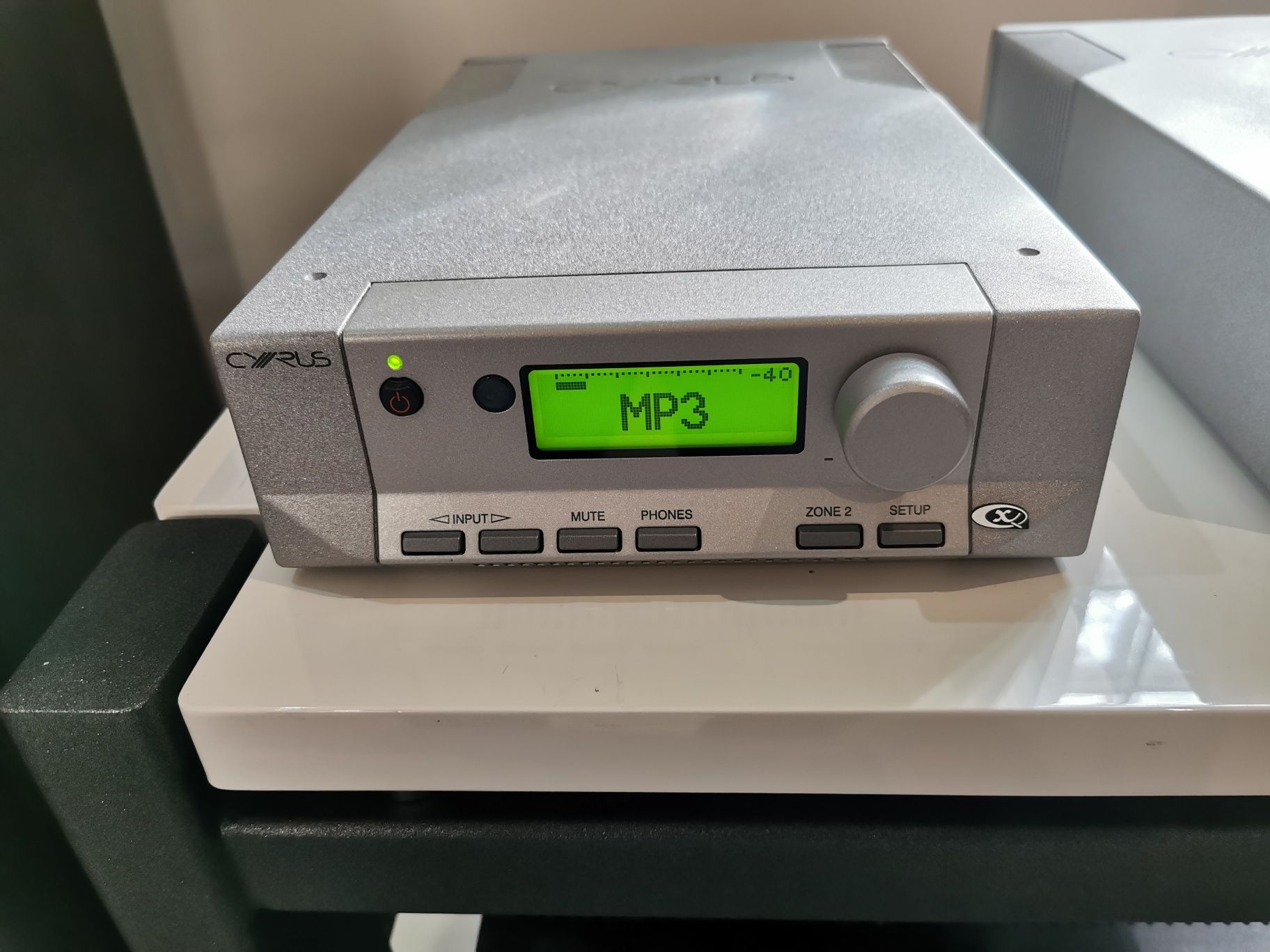 Cyrrus 8 Xpd wzmacniacz z DAC