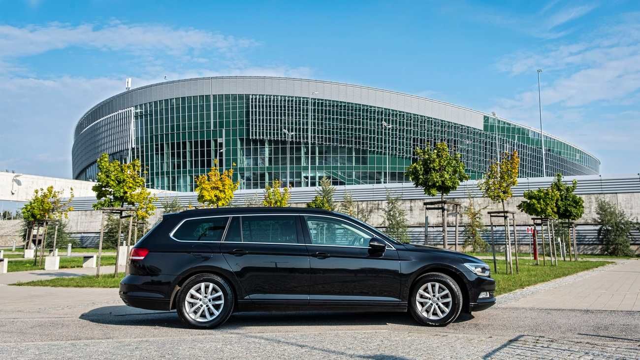 Wynajem pojazdów VW PASSAT B8 Bogate wyposażenie 2.0 TDI 150KM