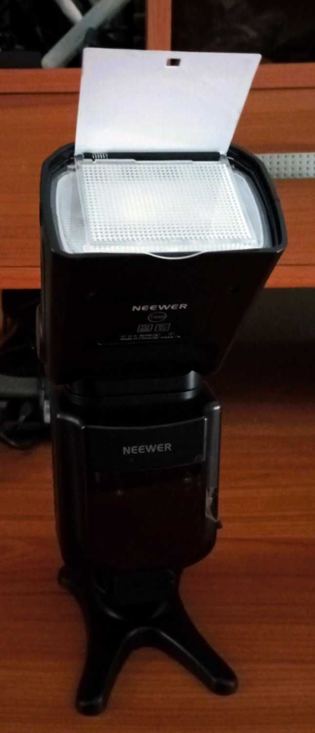 Flash Neewer Speedlite 750II i-TTL