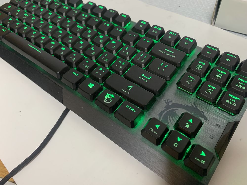 Механічна геймерська клавіатура з RGB підсвіткою MSI GK50 TKL low prof