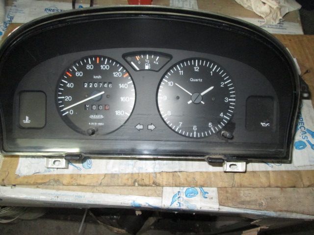 Quadrante 9613539080 CITROEN AX 1993 1,4D KM/H 220746