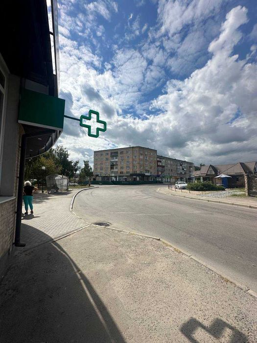 КВАСИЛІВ 90м2 Здам ФАСАДНЕ ОКРЕМОСТОЯЧЕ приміщеня зДілянкою надДорогою