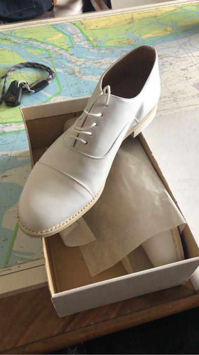 Sapato de gala branco