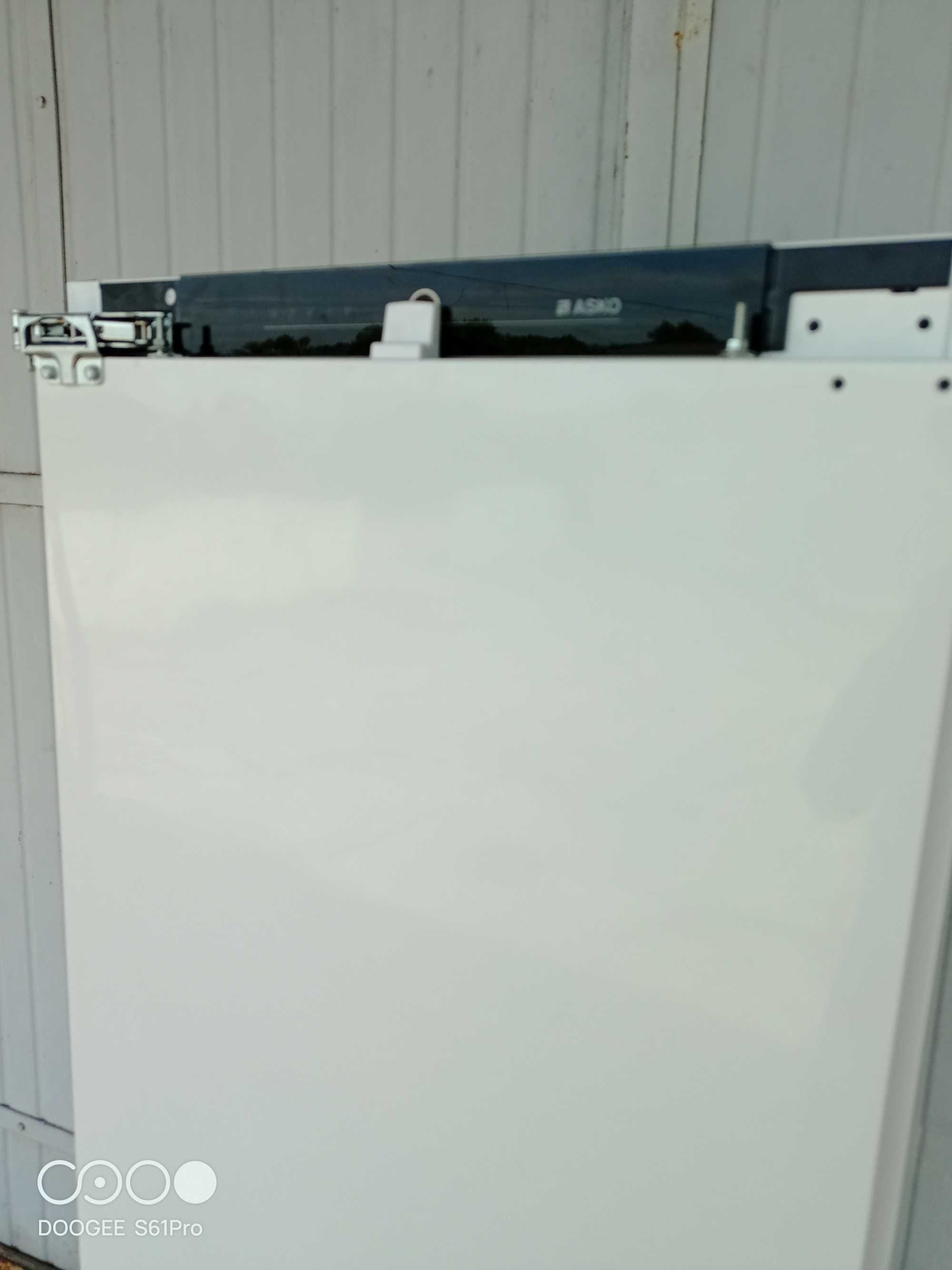 Chłodziarka Asko R31834EI