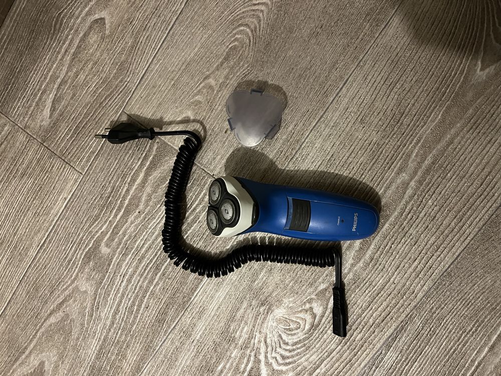 Бритва Philips в робочому стані