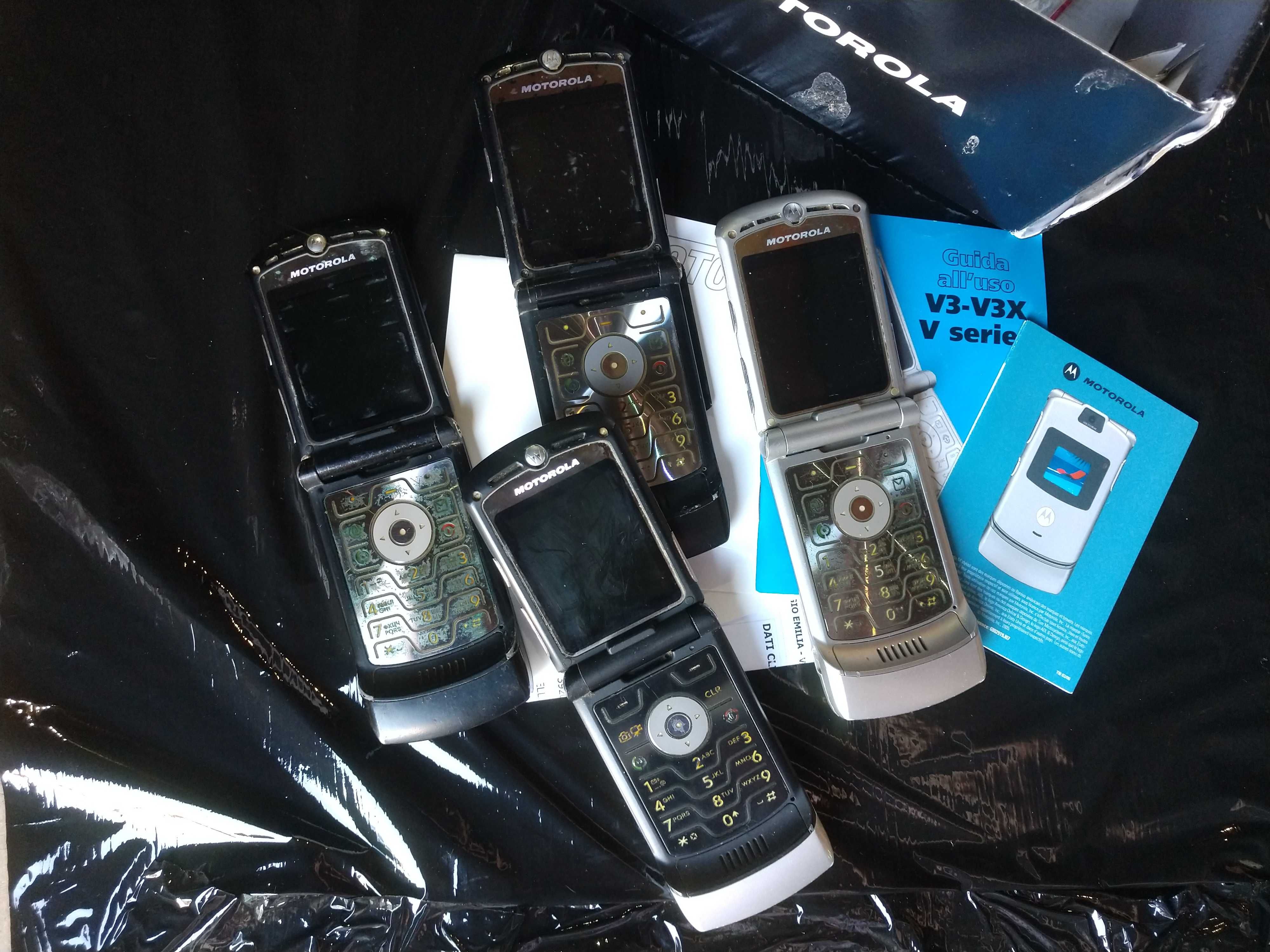 Motorola Razr V3 лот телефонів
