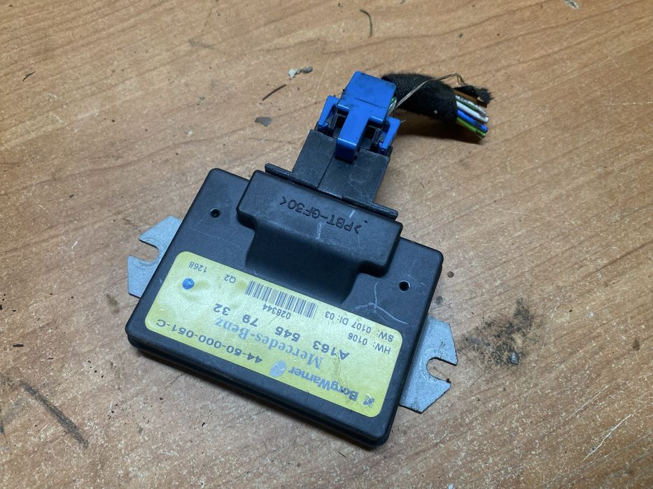 Mercedes ML163 ЕБУ, модуль управління роздаточною кпп для Мерседес МЛ.