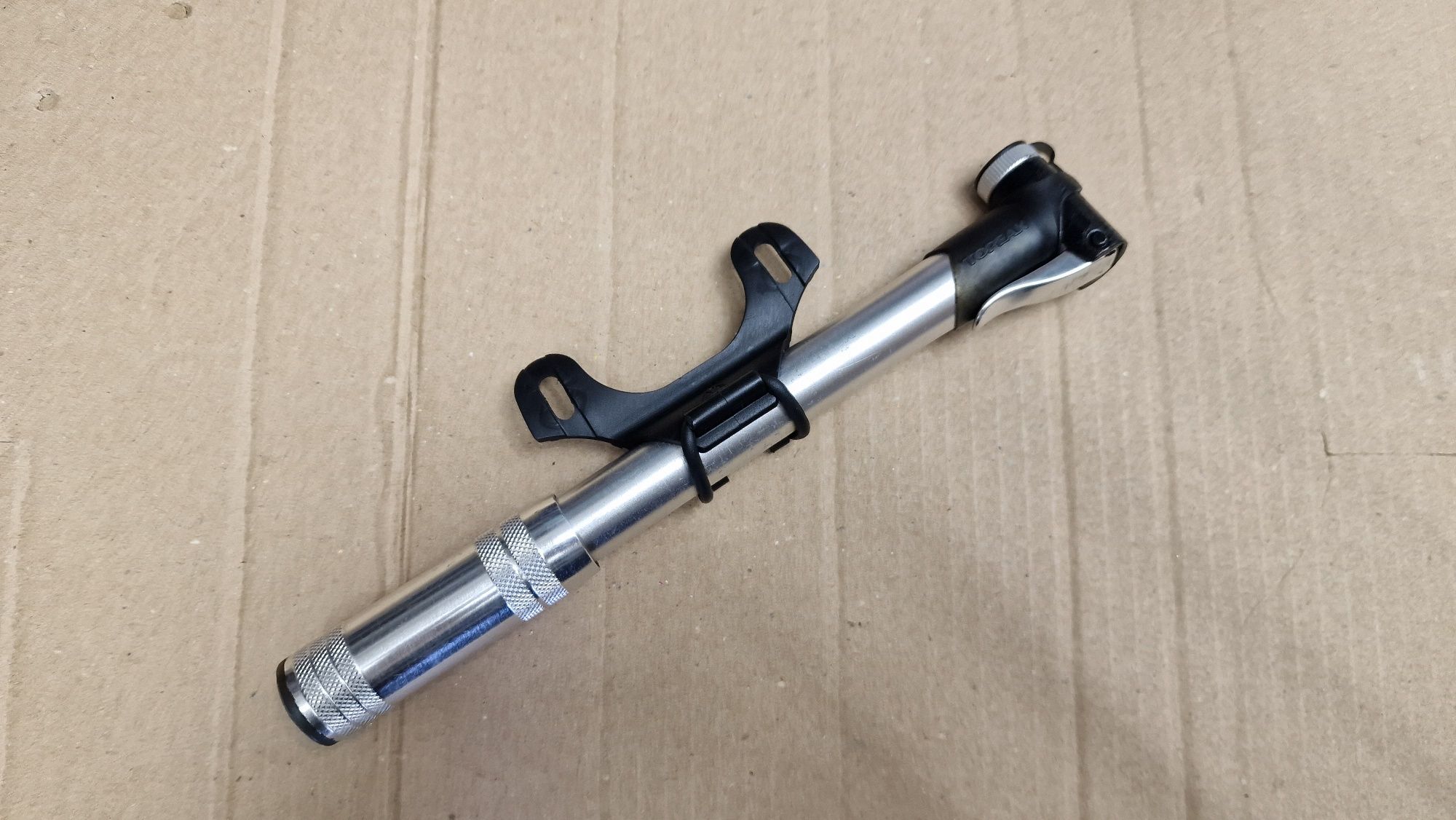 Pompka TOPEAK Pocket Rocket DX rowerowa szosa gravel szosowa