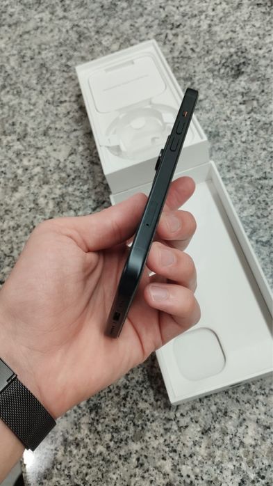 iPhone 15 com garantia de fábrica
