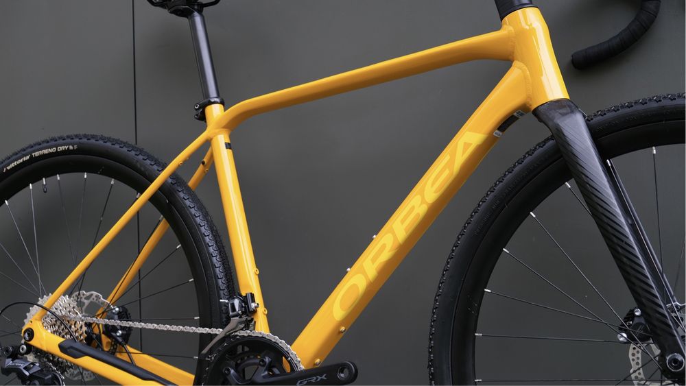 Гравійний велосипед Orbea Terra H30 2024 GRX820