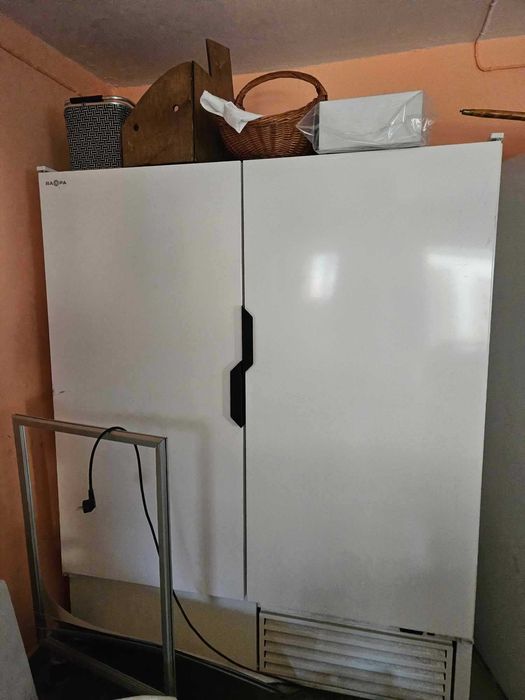 Szafa chłodnicza zapleczowa