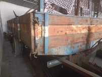 Reboque trator tri basculante