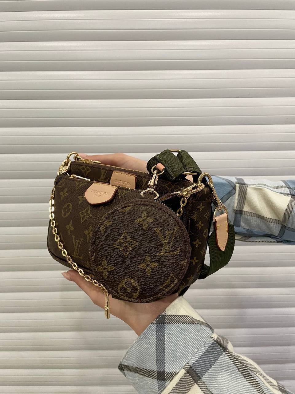 Продам жіночу сумку Louis Vuitton
