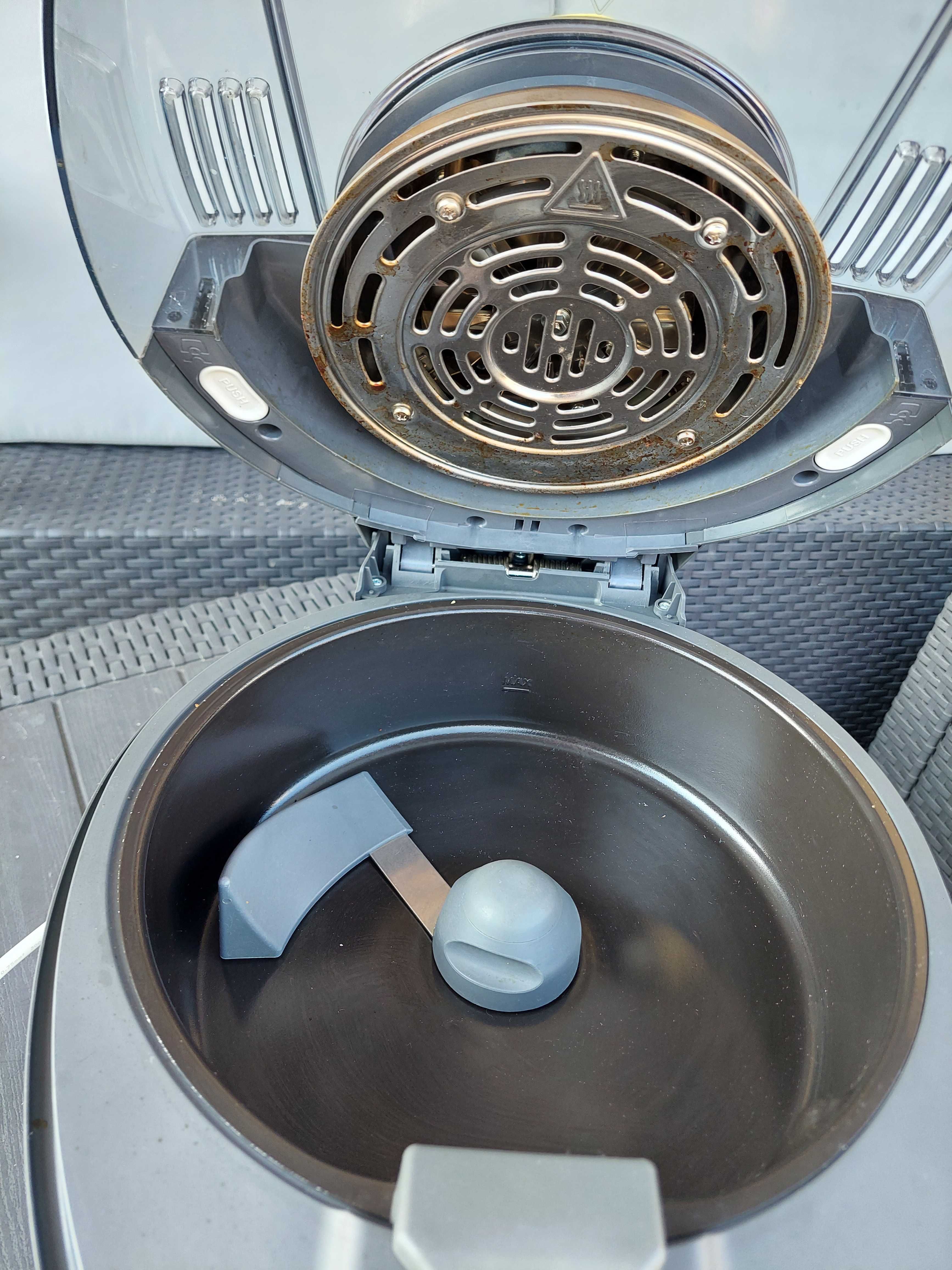 Fritadeira DELONGHI - FH 1163/1 :1600W  - Temporizador - 4 NÍVEIS.