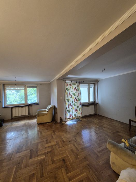 Szeregowiec ul. Jarzębinowa blisko centrum Bełchatów