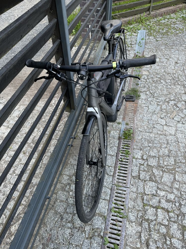 Elektryczny carbonowy BMC Alpenchallenge AMP rama M Shimano Idealny