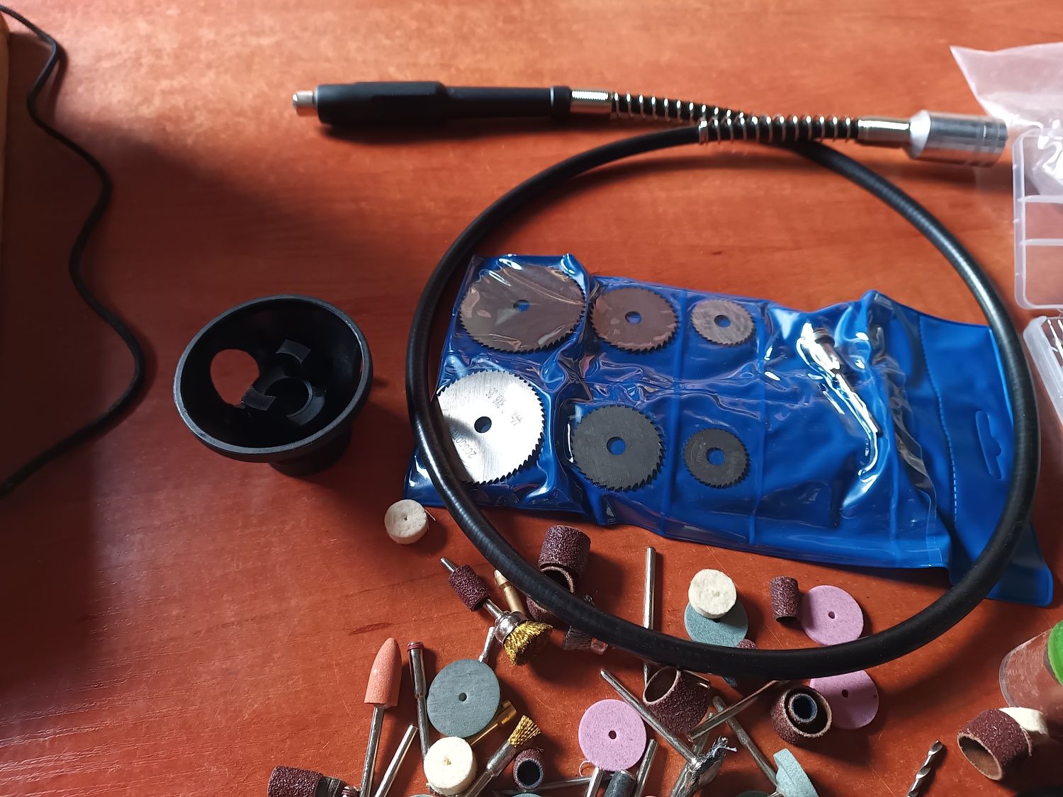 Grawerka  Dremel 180W 5000.- 32000rpm