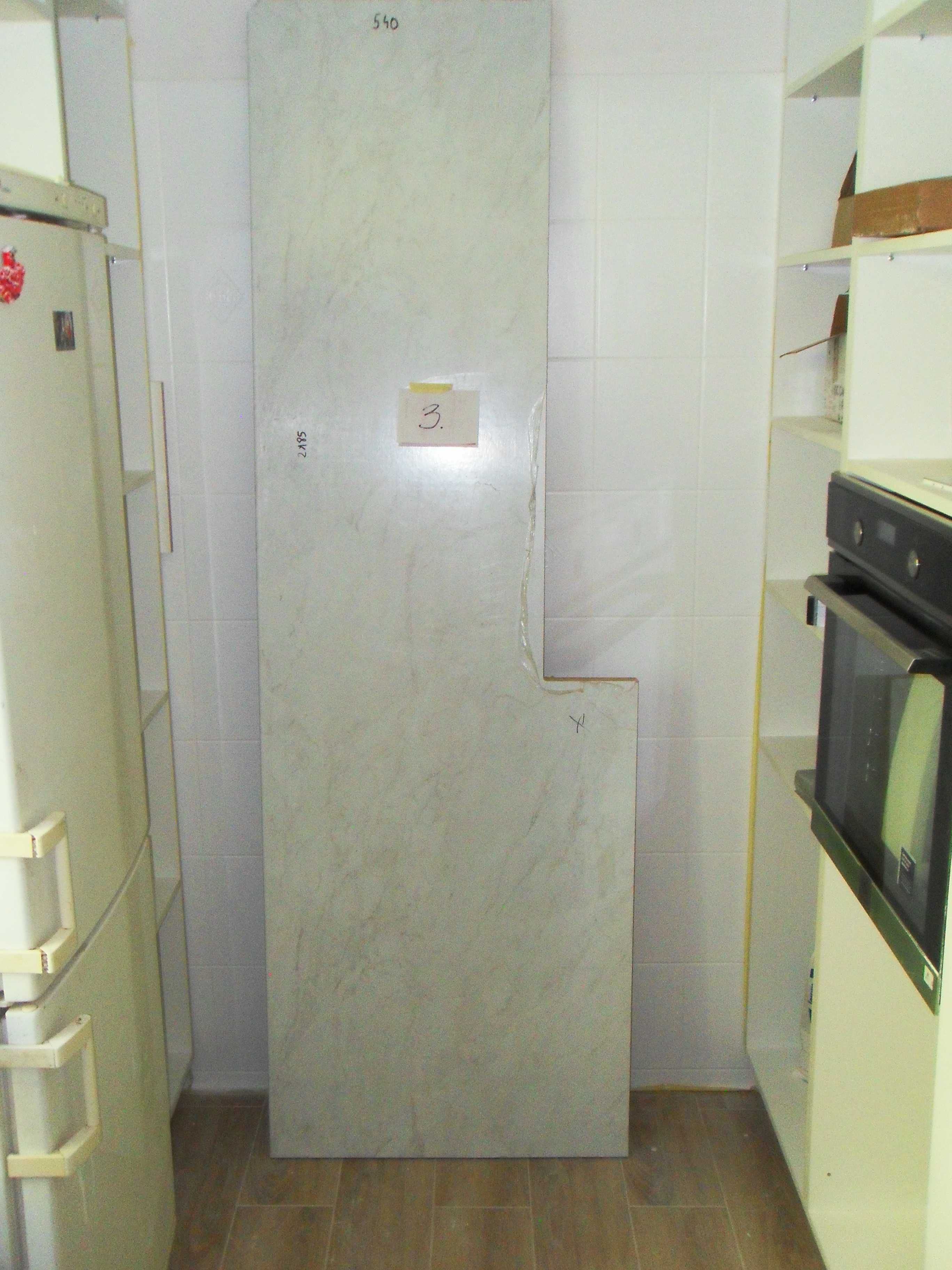 Blat Kuchenny    MARMUR SUBTELNY  D 4871 B S