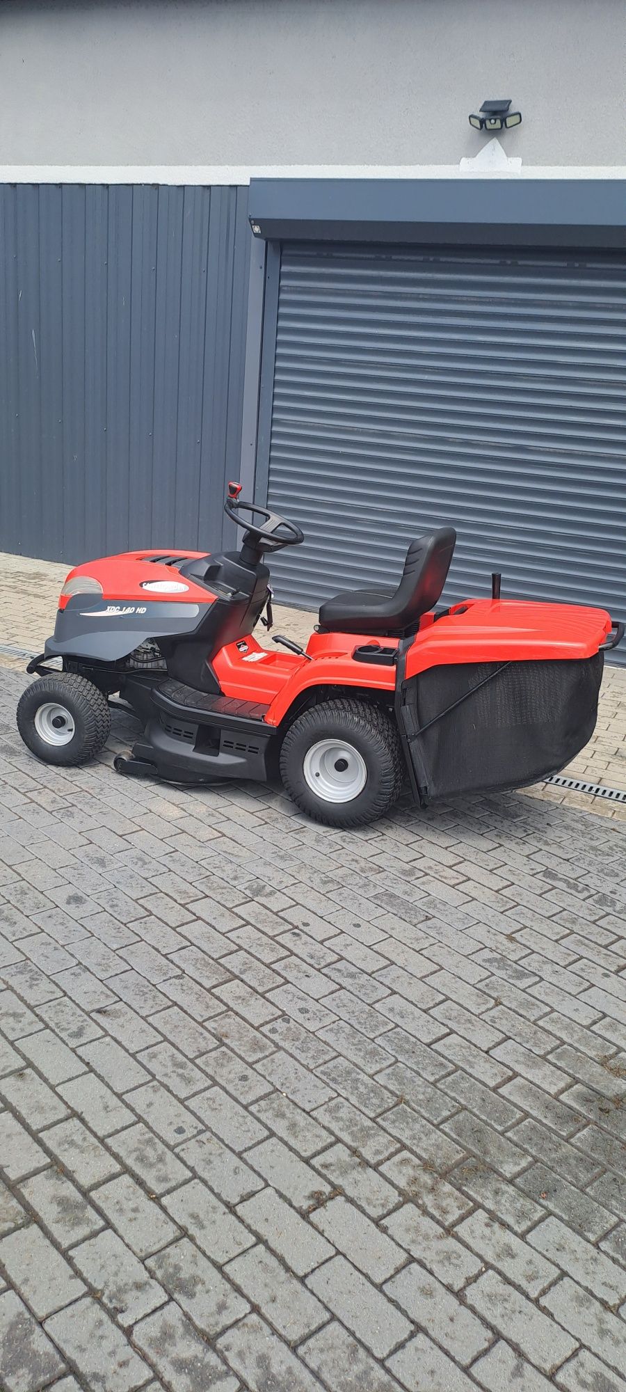 Traktorek kosiarka CastelGarden XDC 140 silnik briggs 13.5 hydrostat