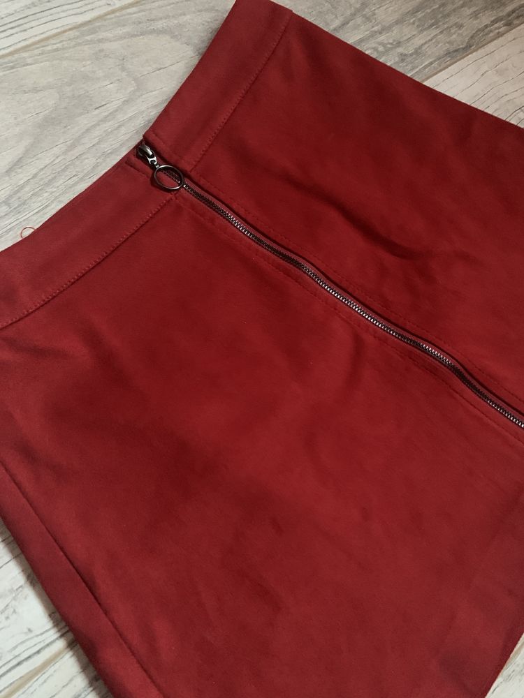 Zamszowa bordowa spodnica spodniczka z zamkiem z przodu S