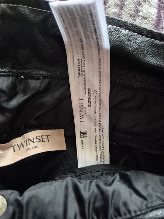 Жіночі шорти з високою талією Twinset 
TWIN SET