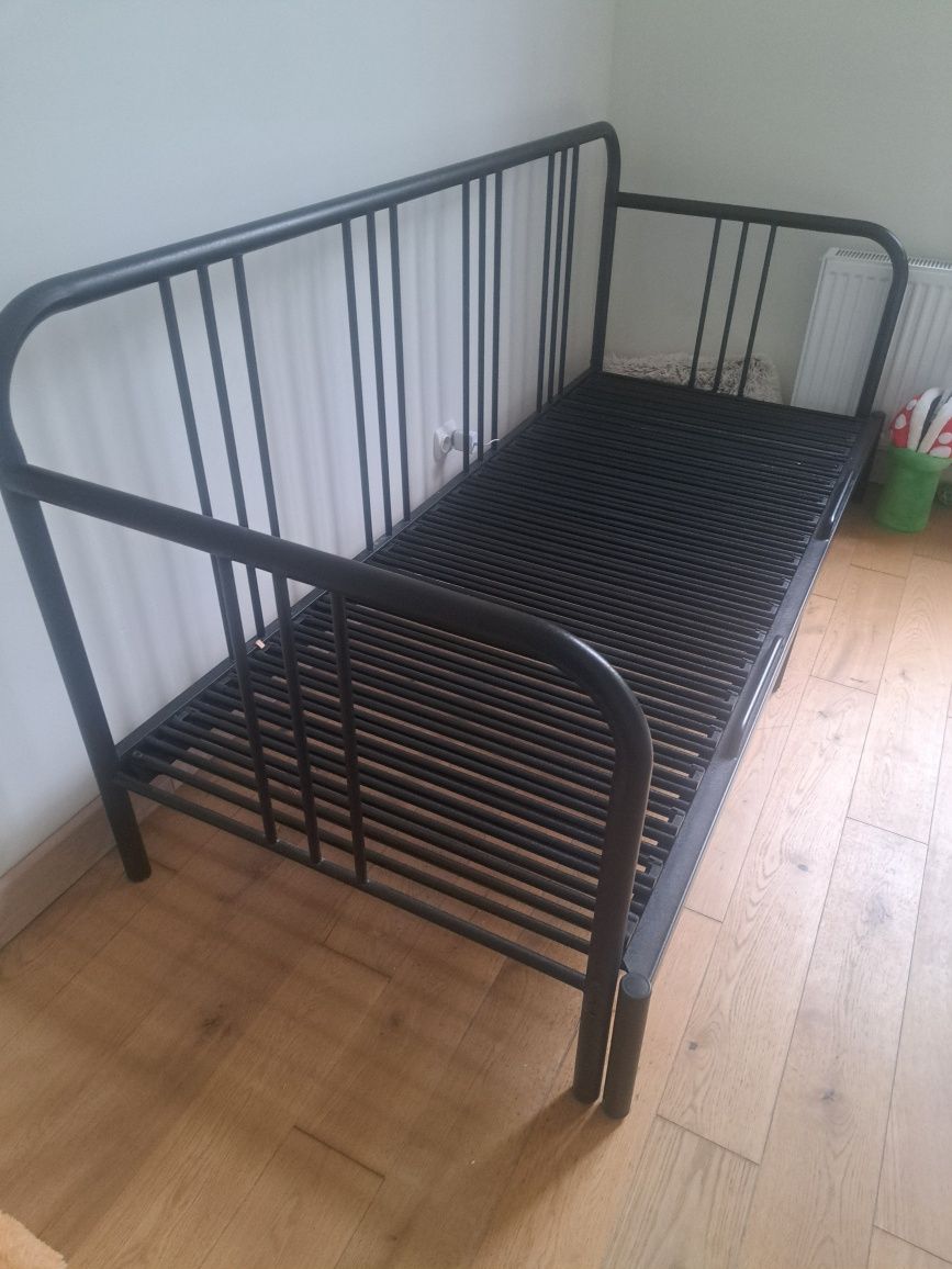 Rama łóżka ikeal czarne metal