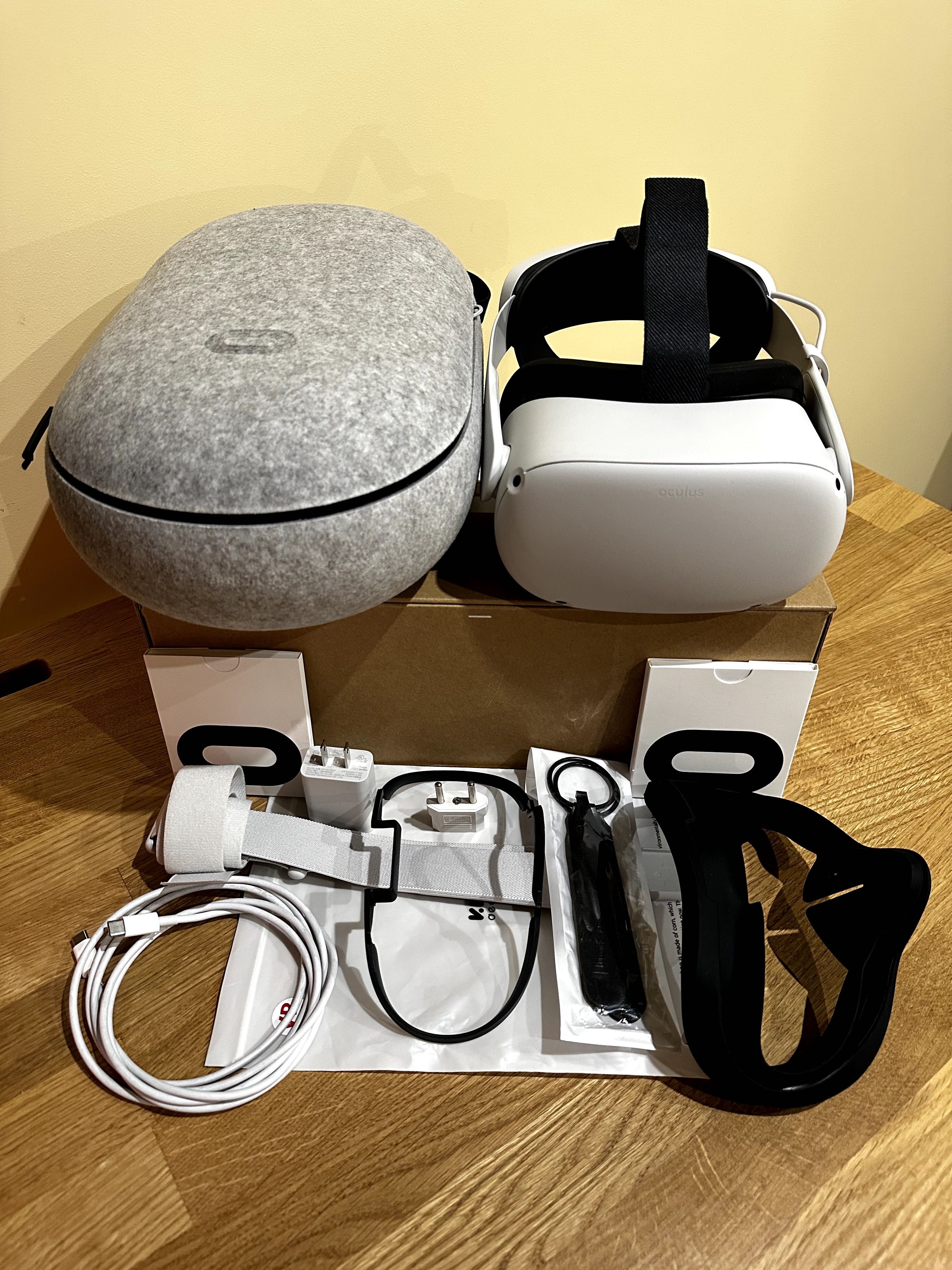 Окуляри віртуальної реальності Oculus Quest 2 256 Gb Elite Bundle