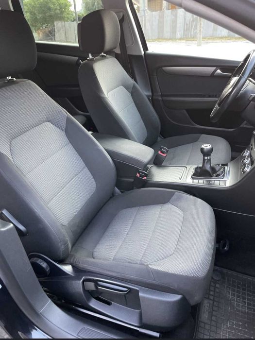 Таксі ЕКСКЛЮЗИВ •• Львів • Європа • Україна •• Volkswagen Passat В7